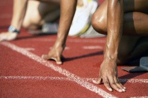 爱游戏官方网站-英国队精准换泳成夺冠关键，英国队蝶泳