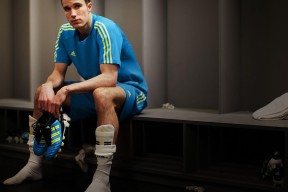 爱游戏平台-圣克拉拉俱乐部历史性地晋级欧洲协会联赛，创造佳绩。，圣克拉拉在哪里