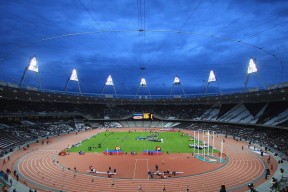 爱游戏体育app-“英超赛场燃爆！关键比赛影响榜单走势”，英超比赛分析