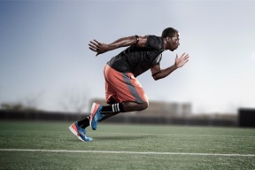 爱游戏娱乐-德国女子55公斤级举重选手在决赛中获得第六名，2008年举重德国男子视频